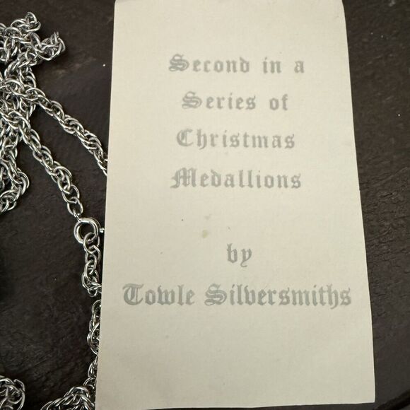 1972 Towle STERLING 12 Days Of Christmas Ornament Medallion 2 Turtle Doves Cross - Picture 3 of 5